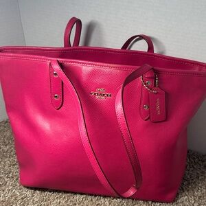 Coach Fuchsia Leather Tote